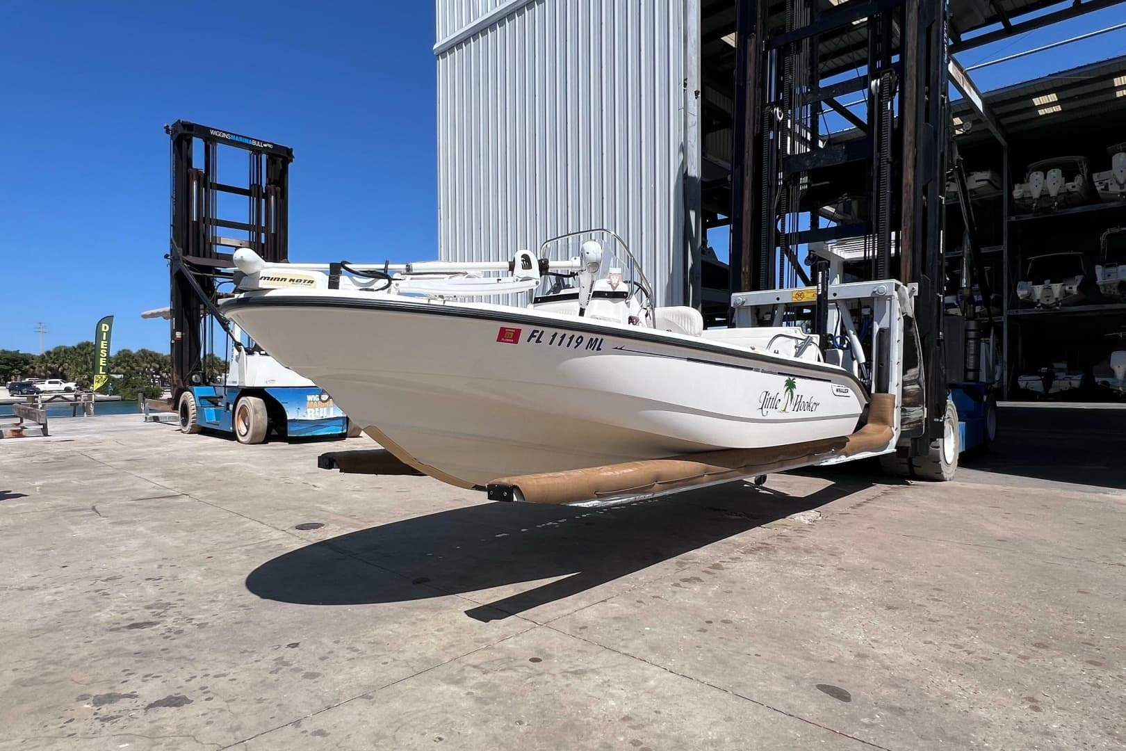 2004 Boston Whaler 180 Dauntless