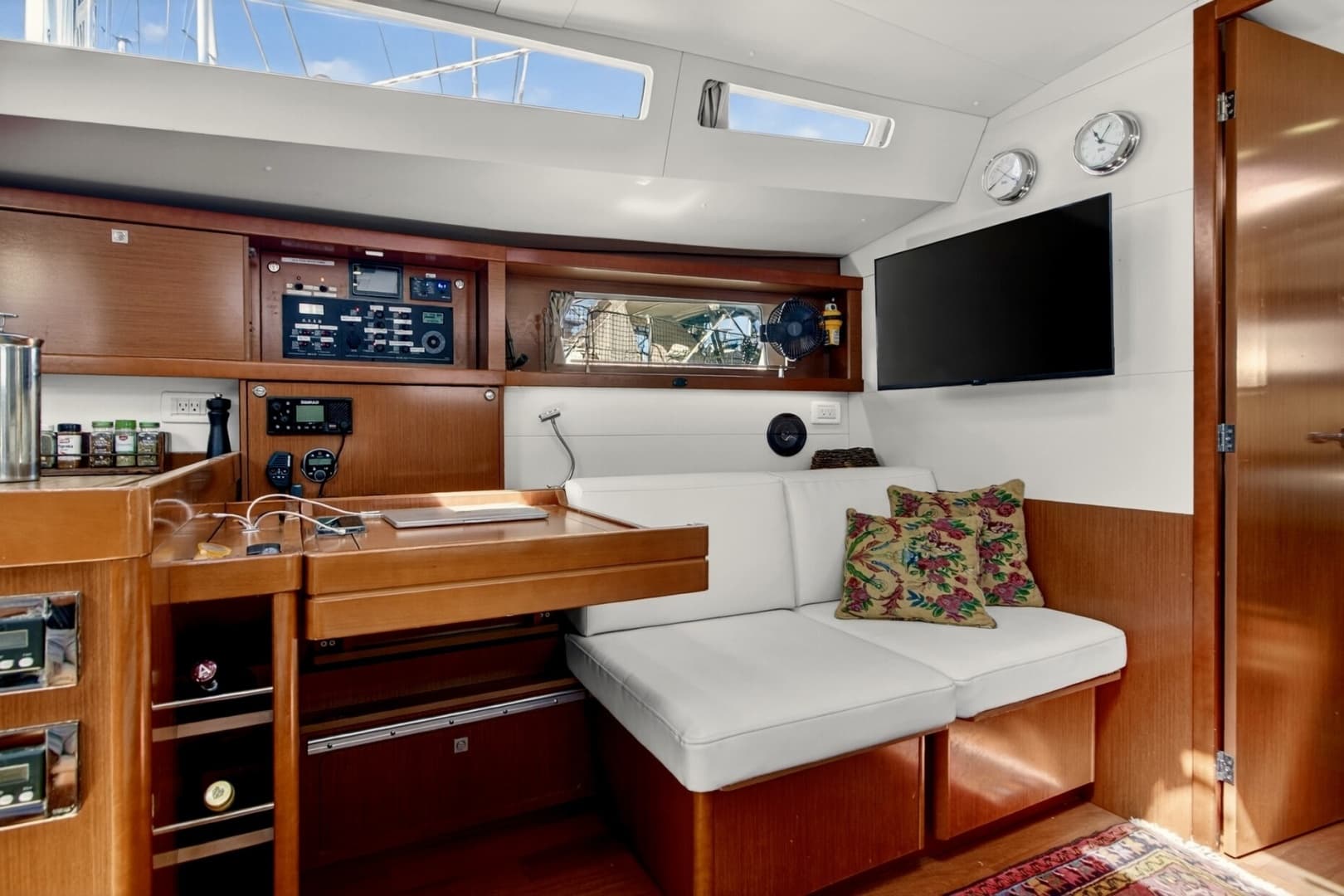 2012 Beneteau Oceanis 48