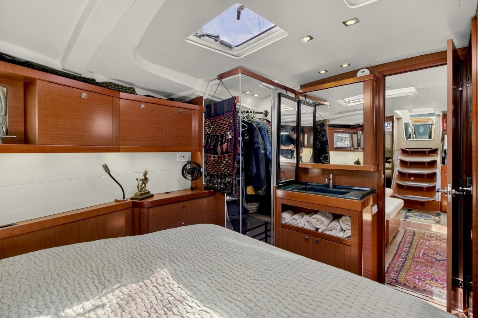 2012 Beneteau Oceanis 48