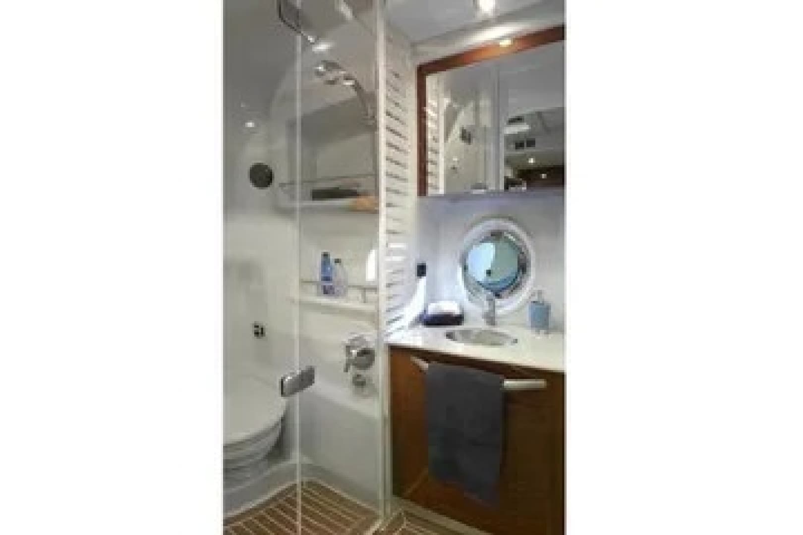 2009 Sea Ray Sundancer 350