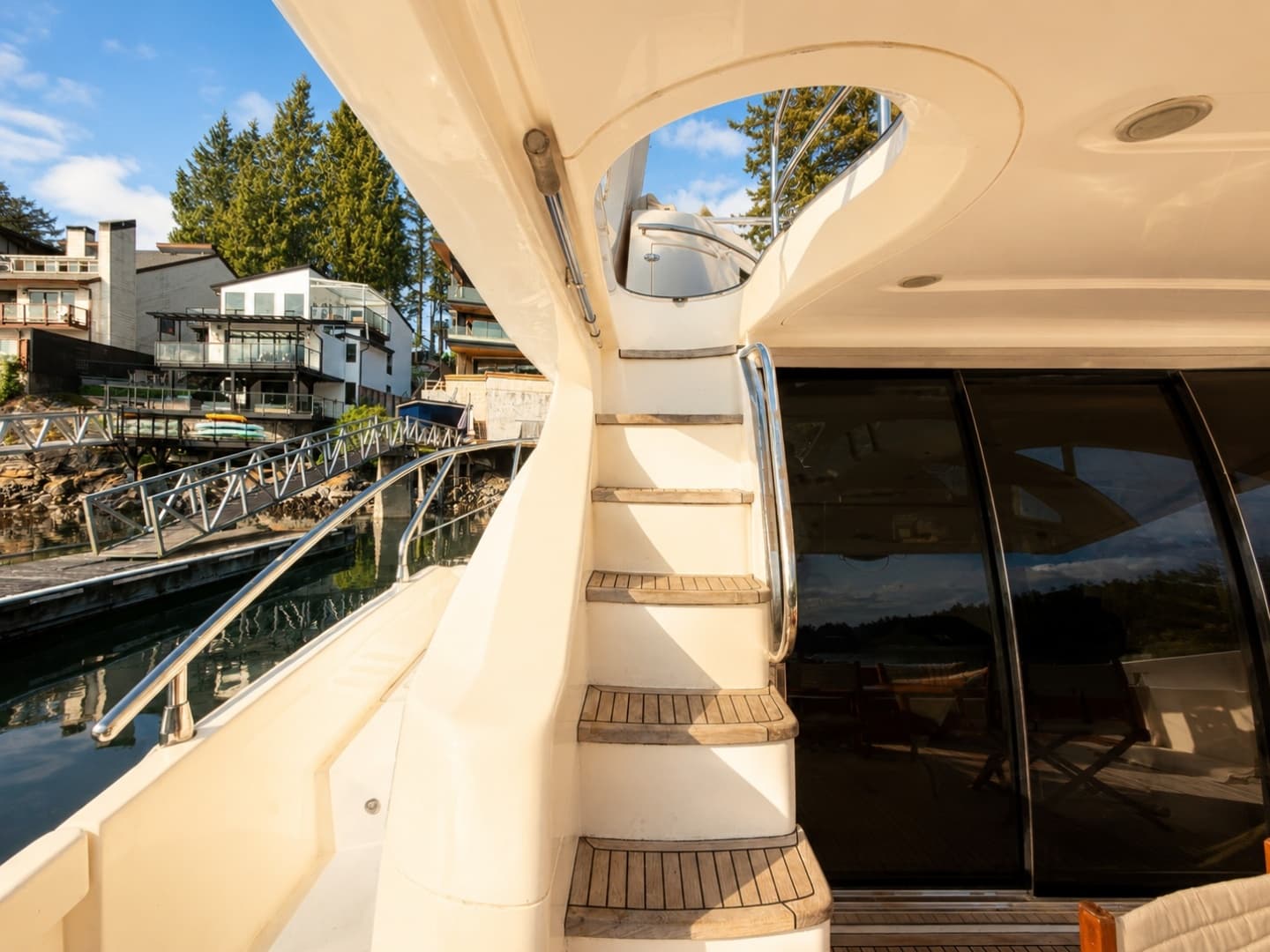 2005 Azimut Fly 62