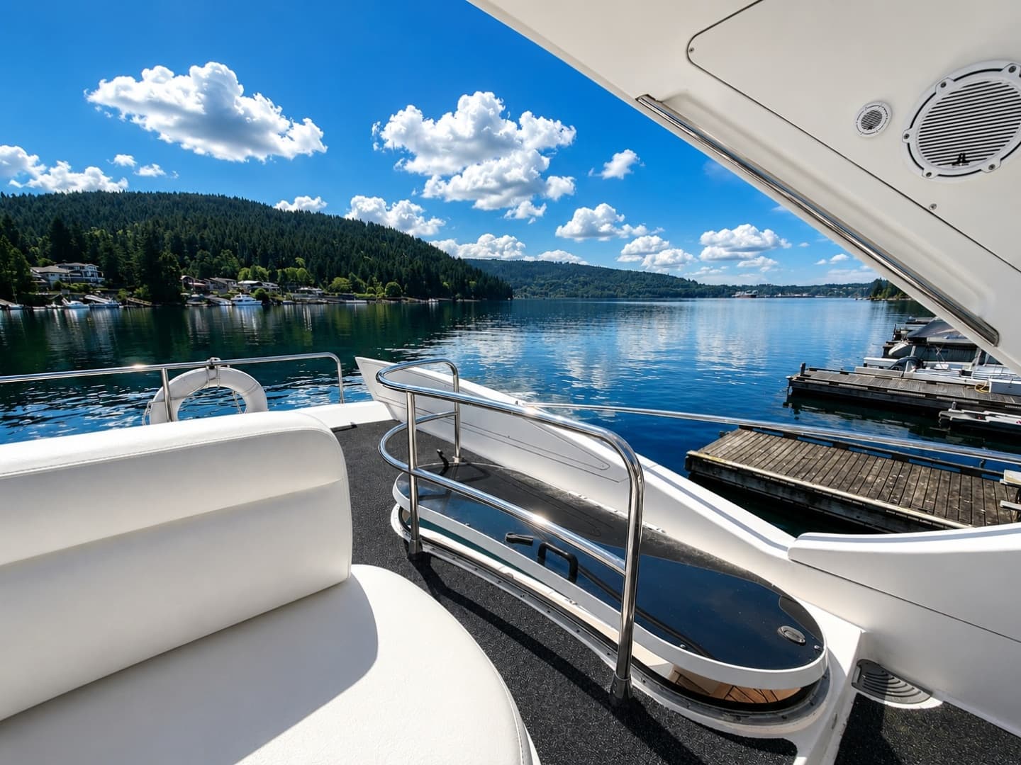 2005 Azimut Fly 62