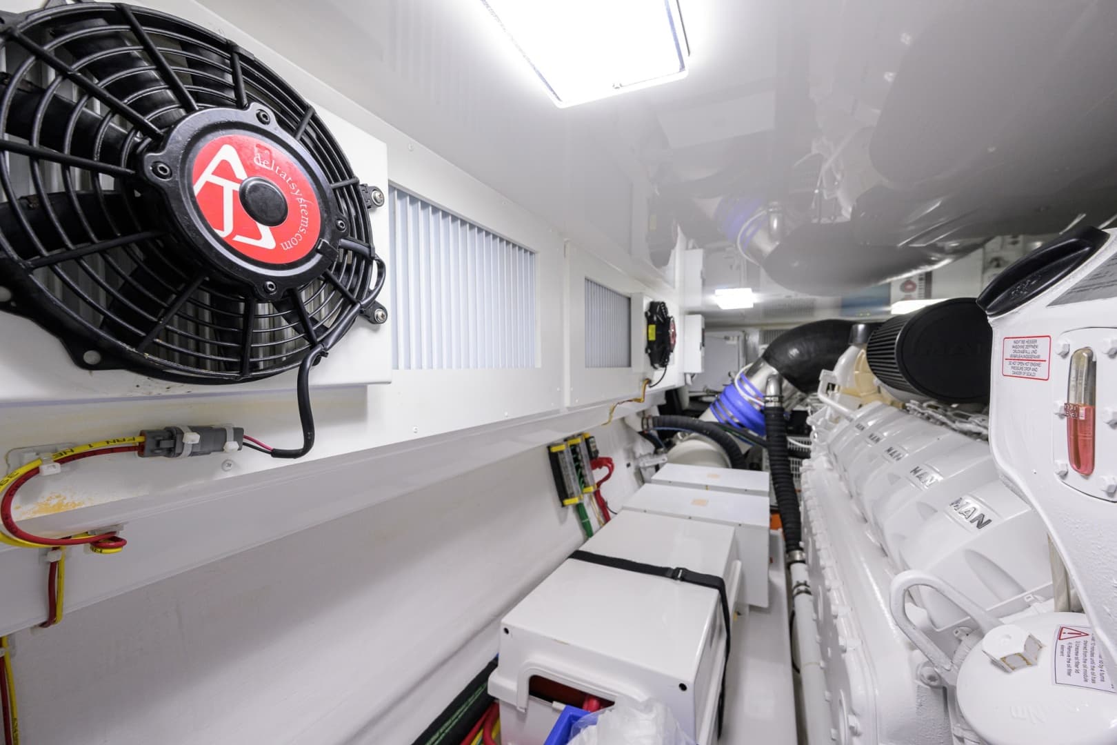 Viking 54 - Dog House - Engine Room