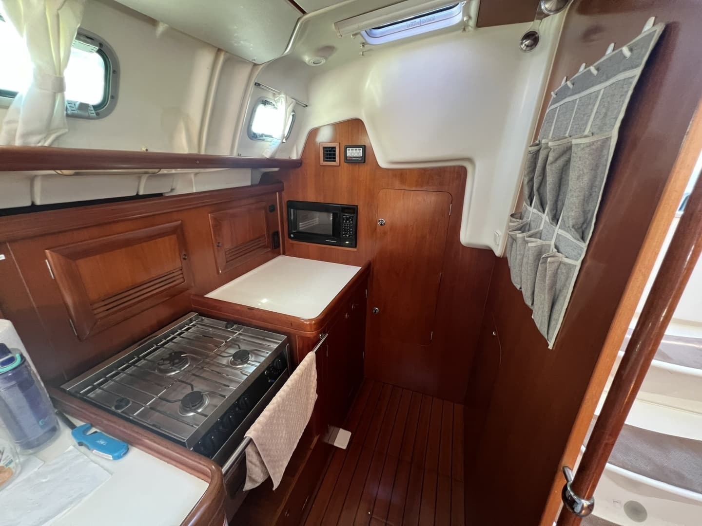 2001 Beneteau Oceanis 473