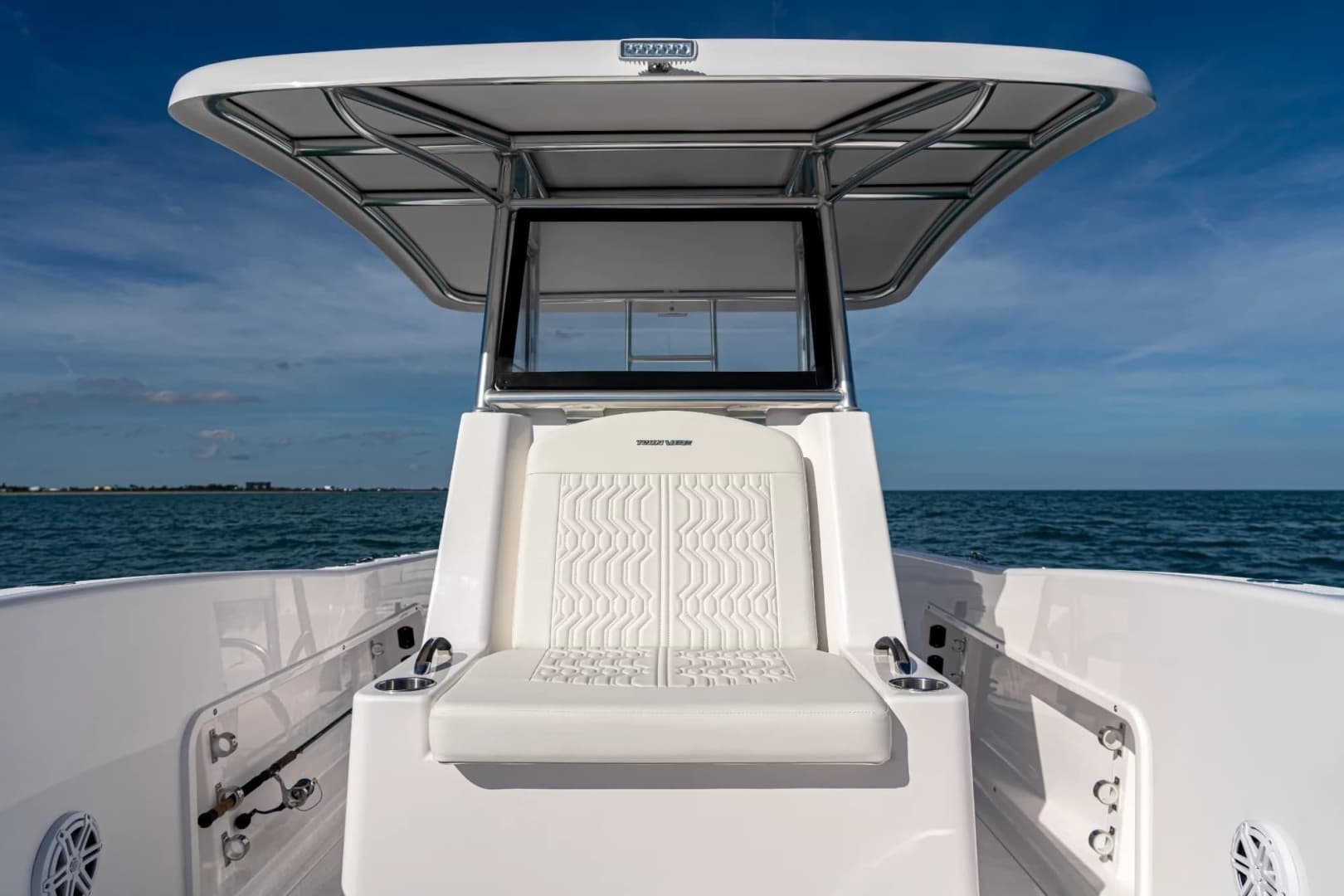 2026 Twin Vee 260 STX CC