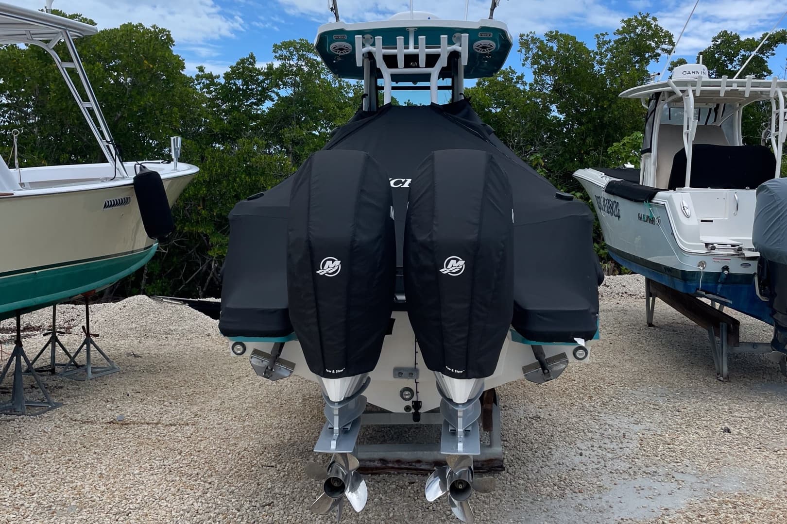 2021 Blackfin 272 CC