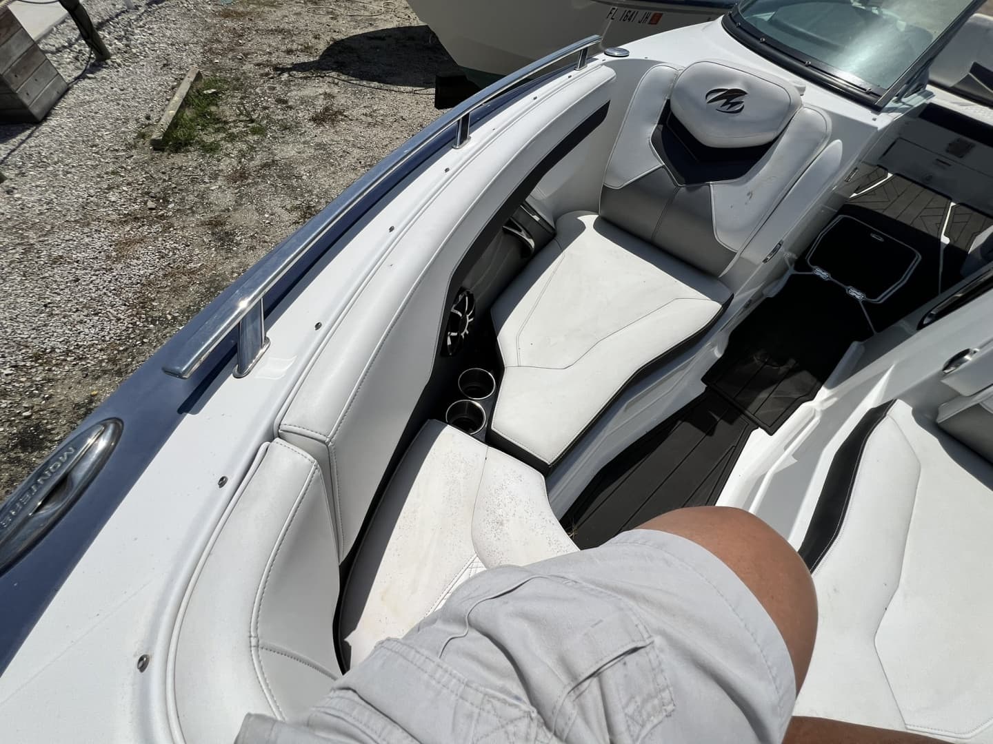 2015 Monterey 268SS