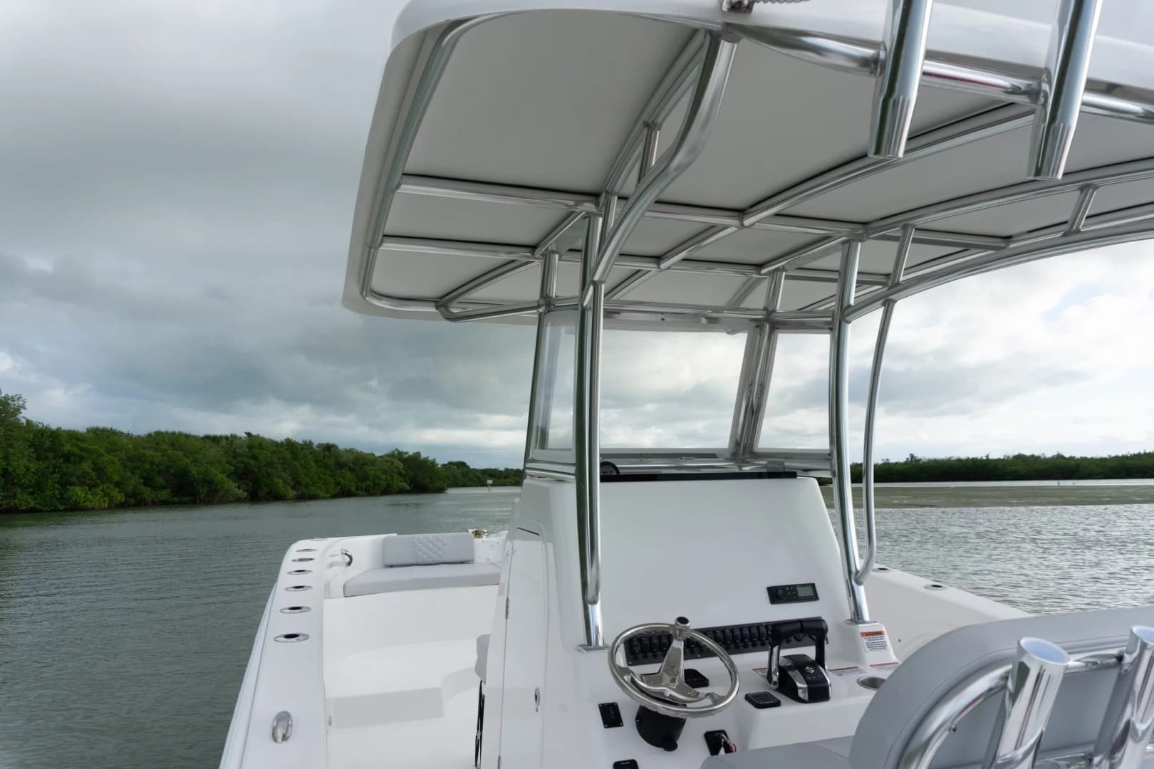 2026 Twin Vee 280 STX CC