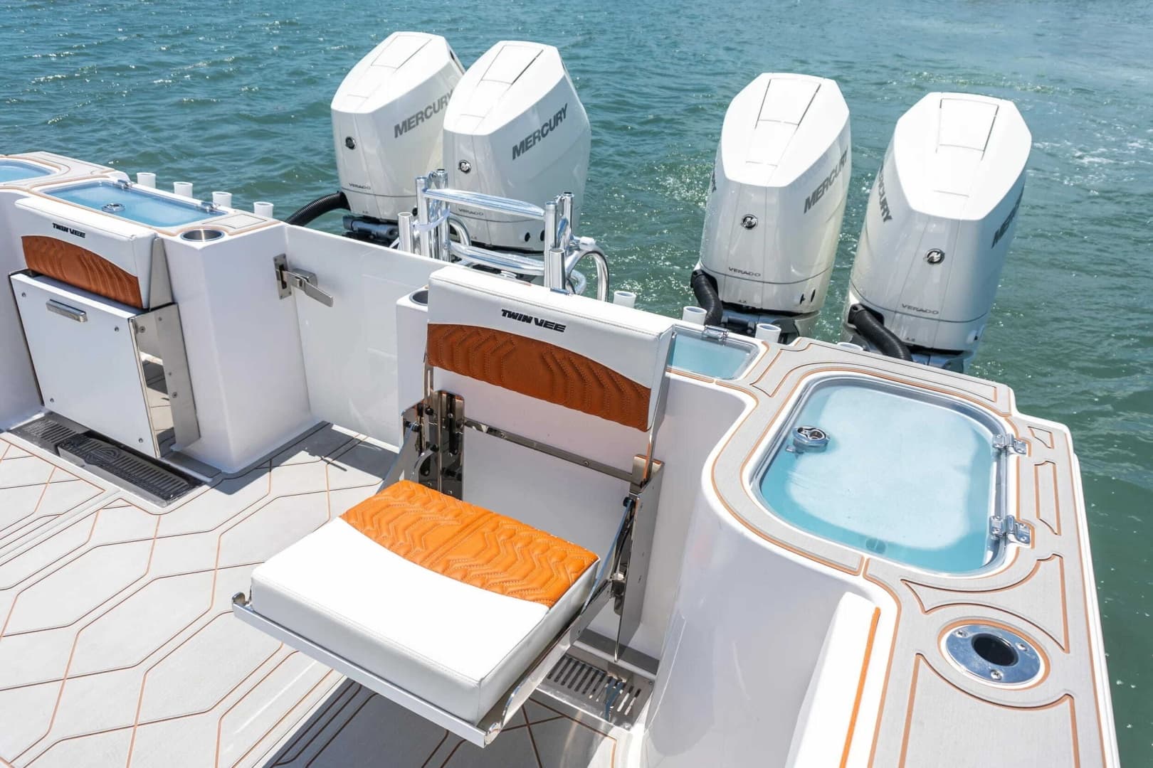 2026 Twin Vee 400 GFX2 CC