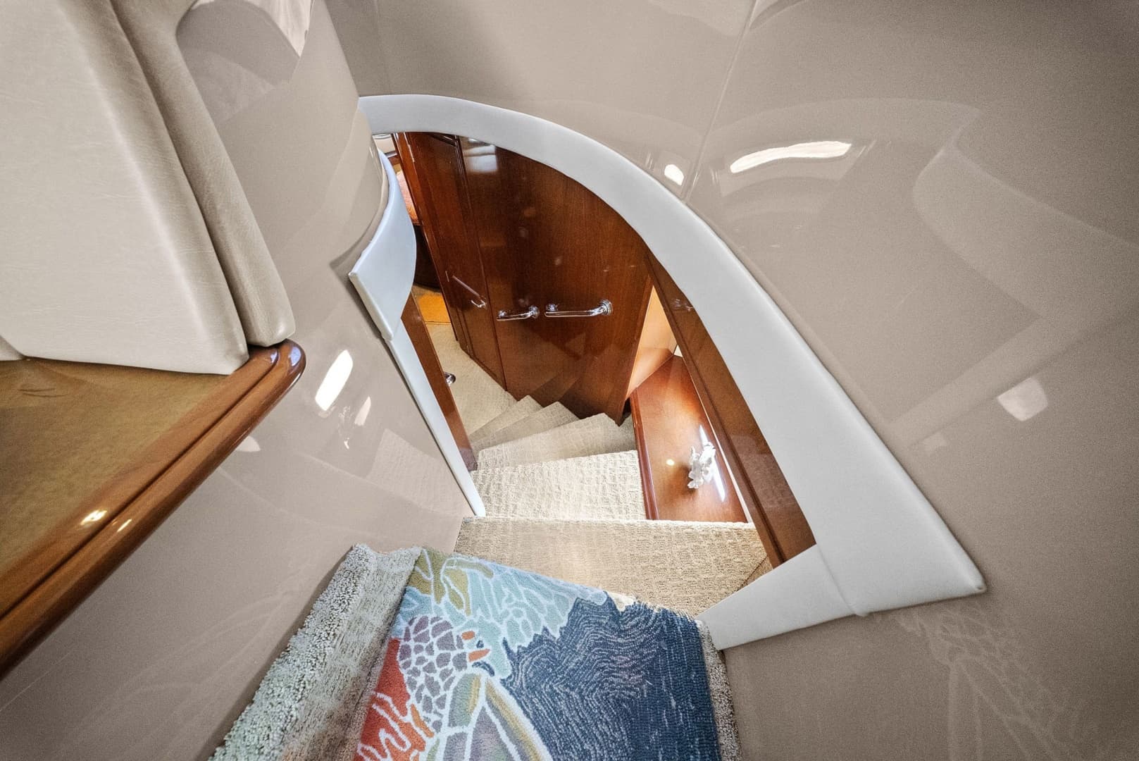 2008 Carver 56 Voyager SE