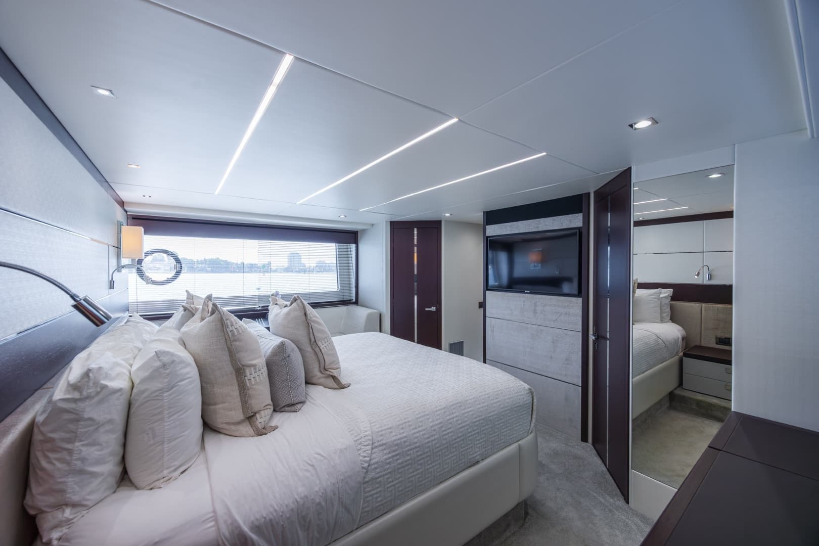 2020 Sunseeker PREDATOR 74 XPS