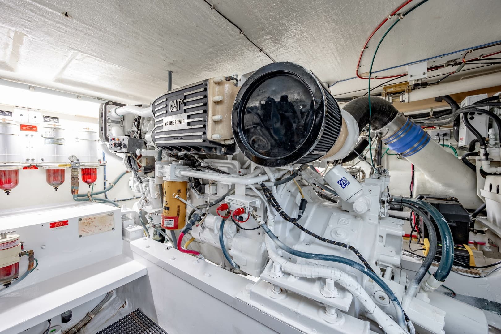 2000 Hatteras 50 Convertible