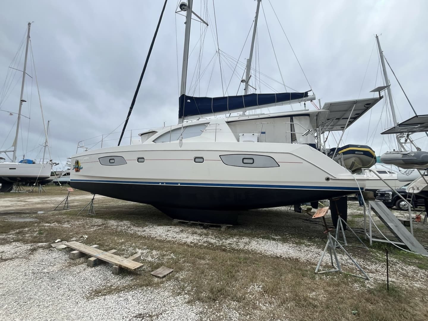 2012 Leopard 44