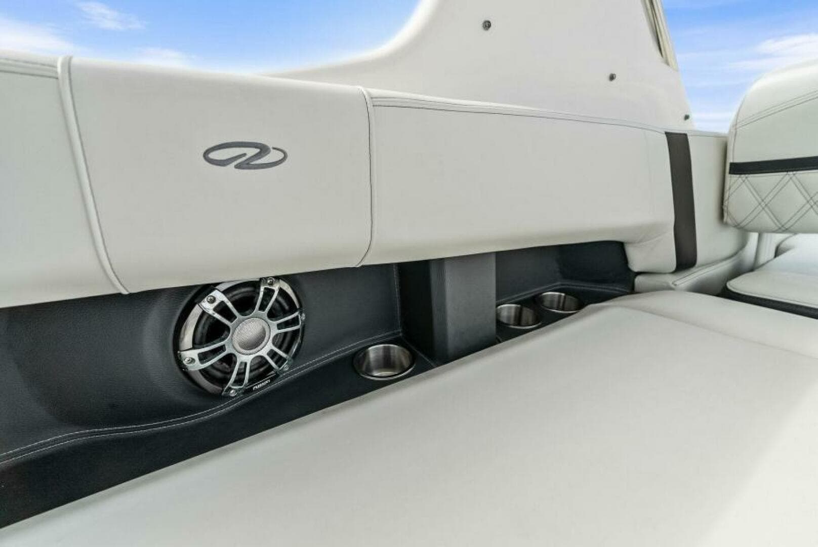 2023 Regal 29 OBX