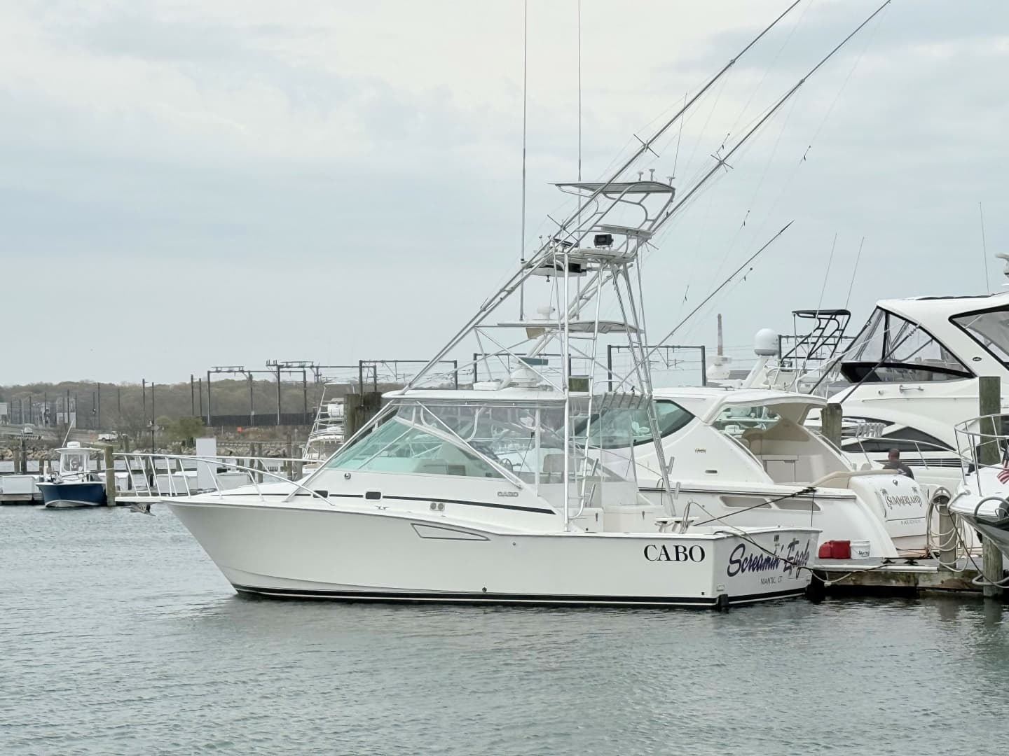 Cabo 35 SCREAMIN' EAGLE - Profile At Dock