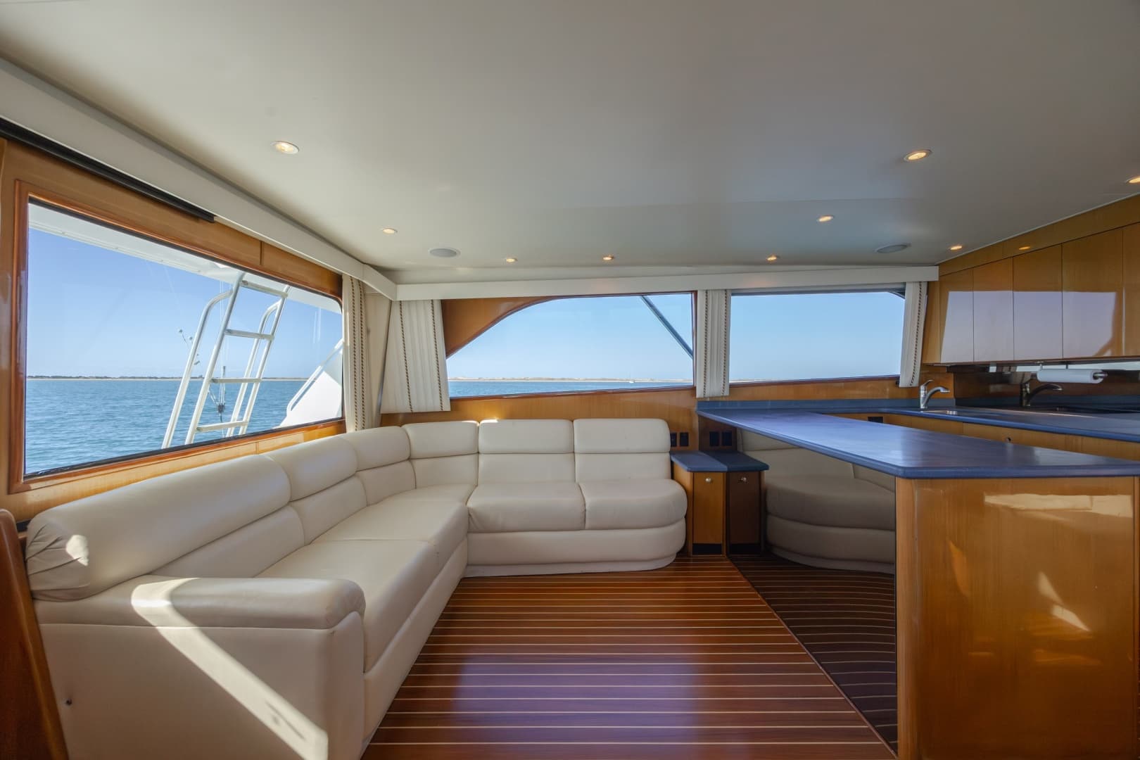 2000 Viking 55 Convertible