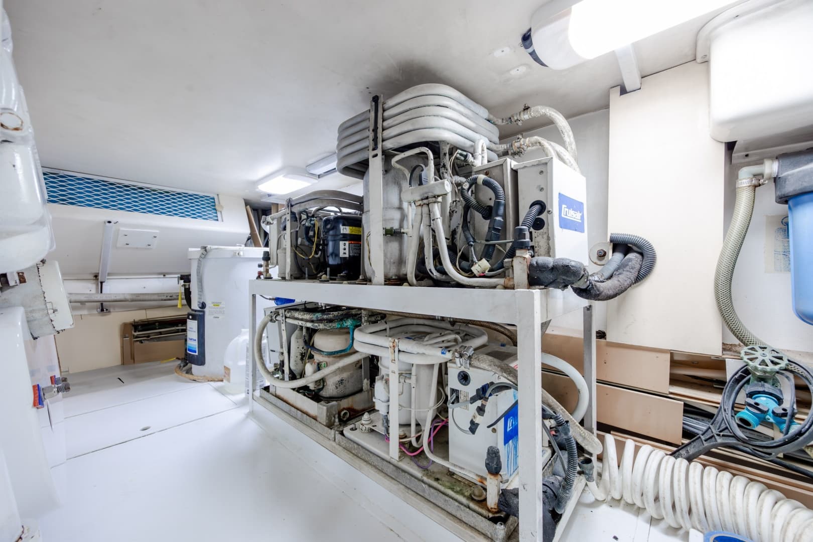 2000 Viking 55 Convertible