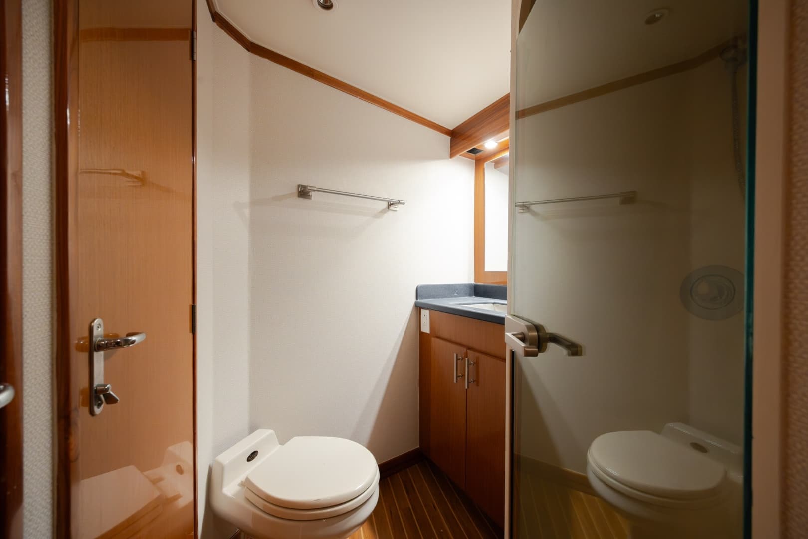 2000 Viking 55 Convertible