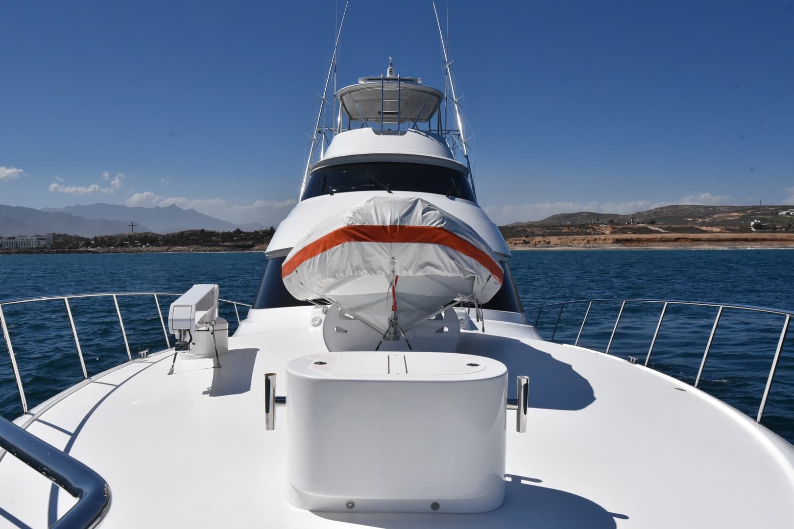 2024 Viking 90 Skybridge