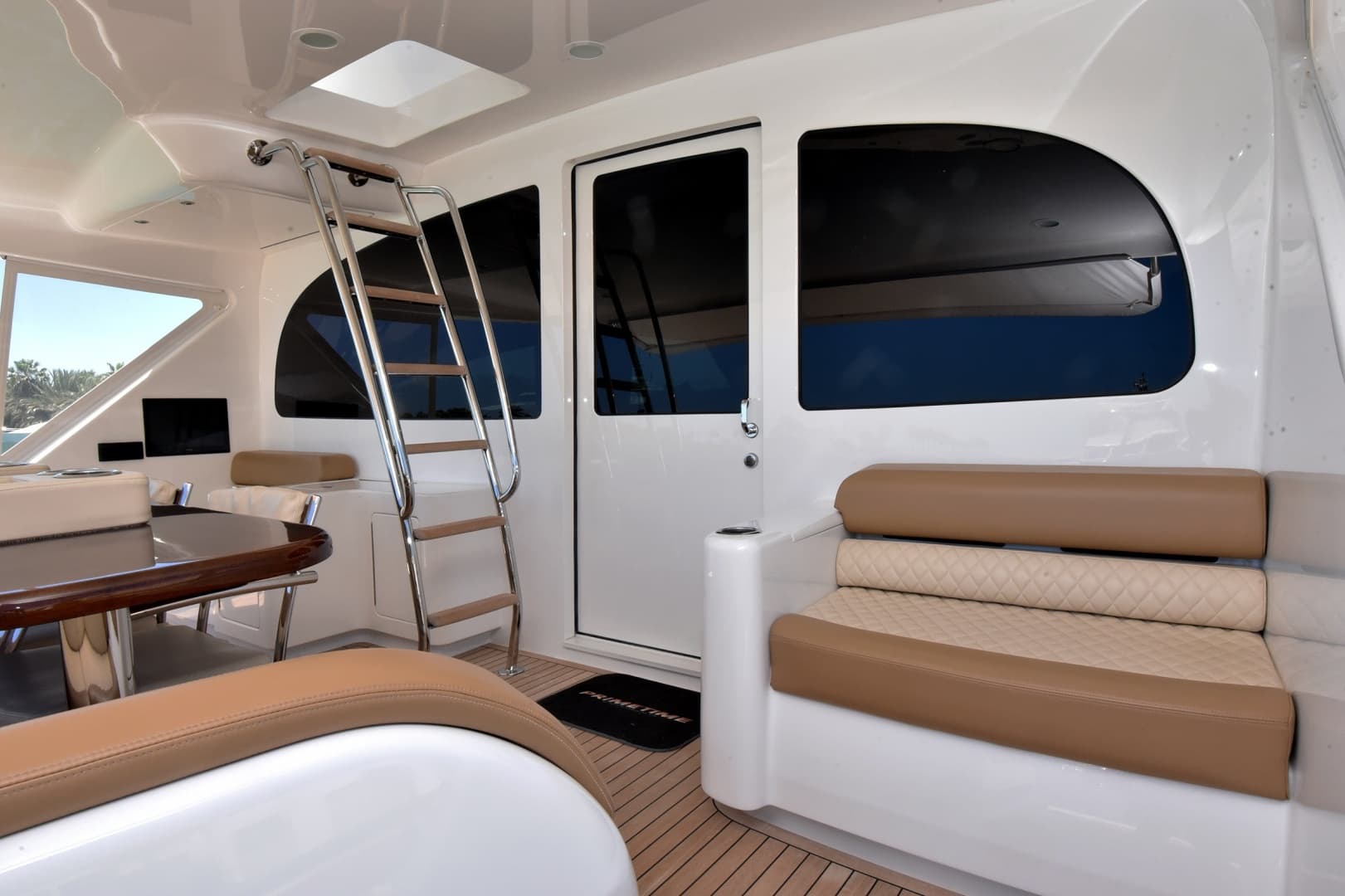2024 Viking 90 Skybridge - PRIMETIME