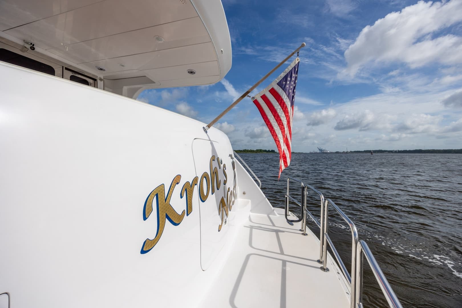 2008 Hatteras Motor Yacht