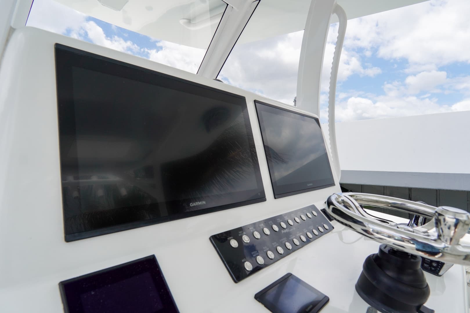 2024 Front Runner CC