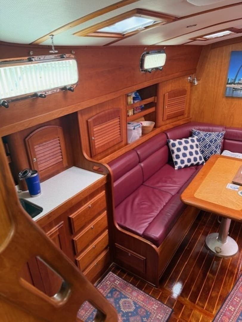 2005 Sabre 42 Express