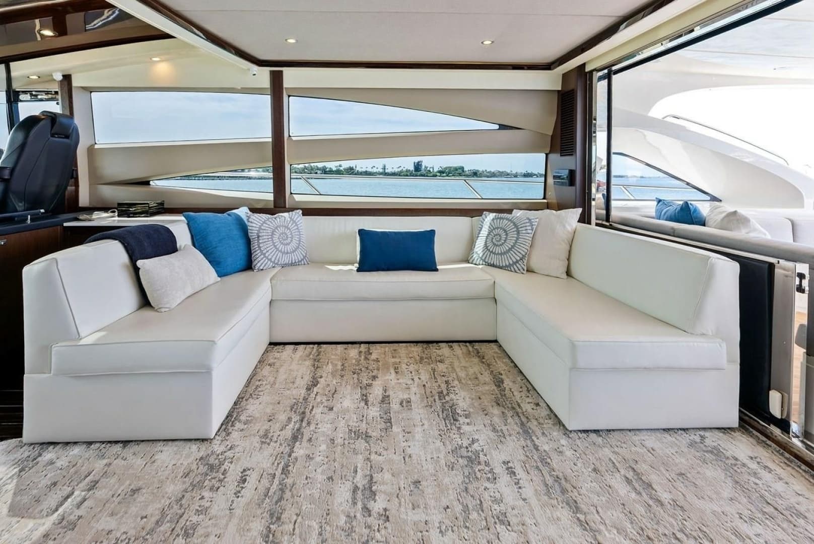 2013 Princess 78