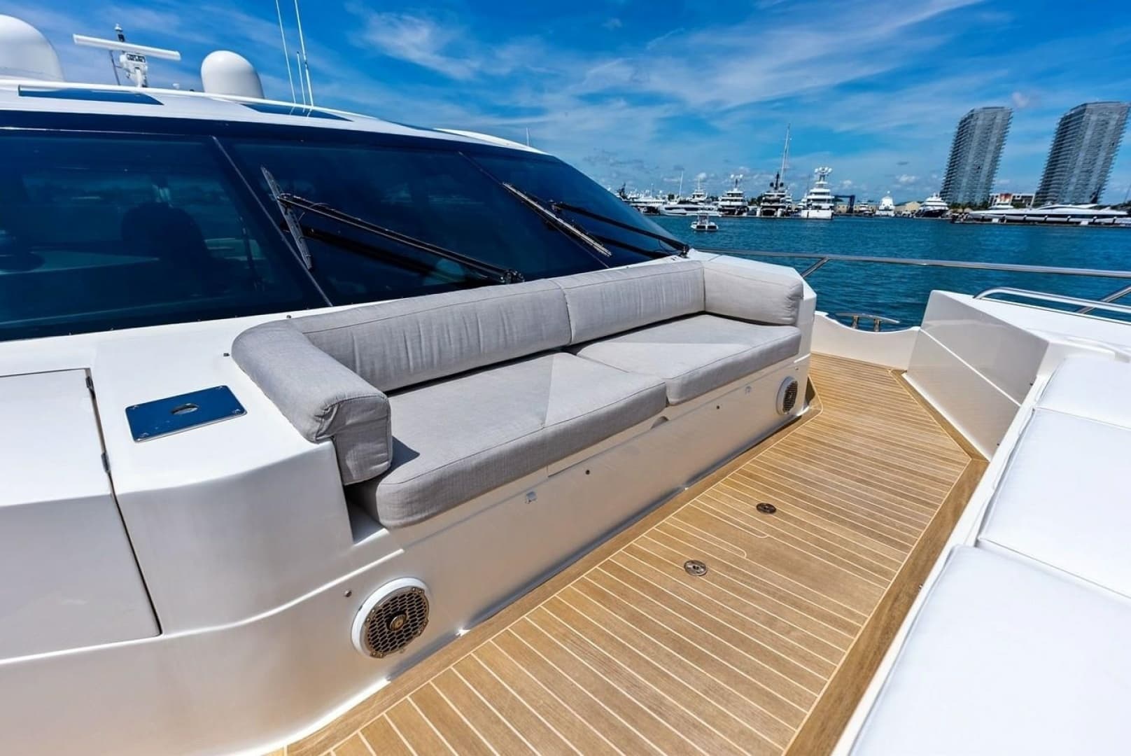 2013 Princess 78