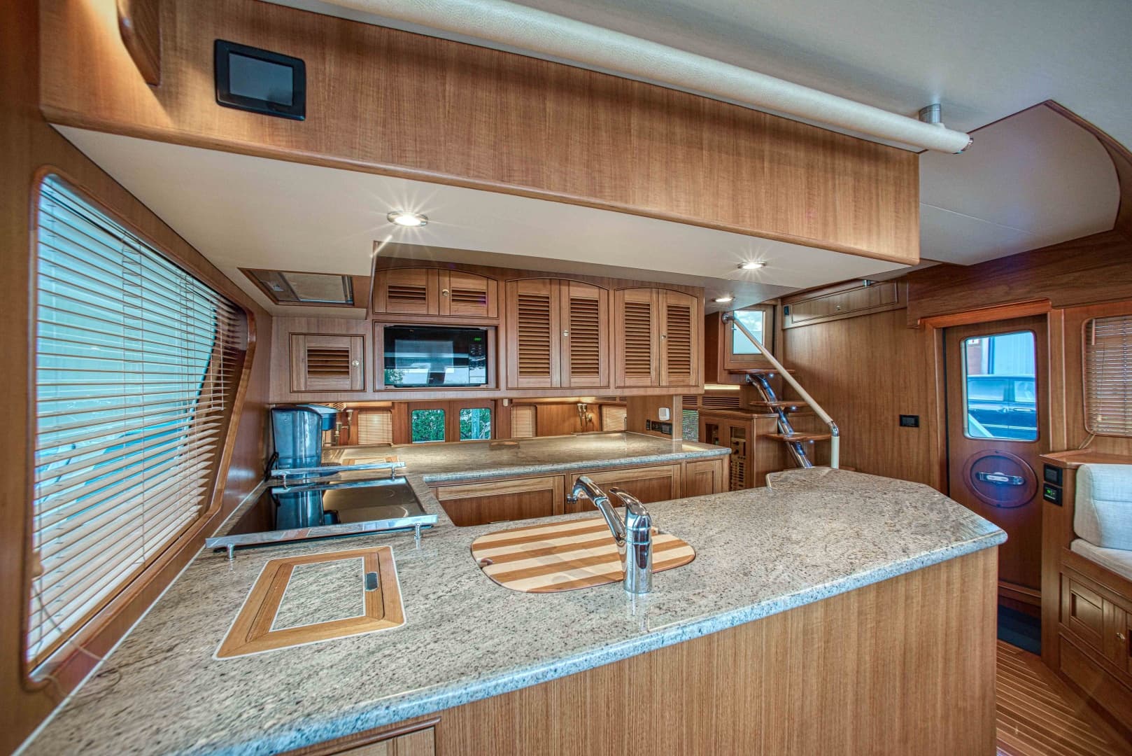 2015 Marlow Explorer 58E