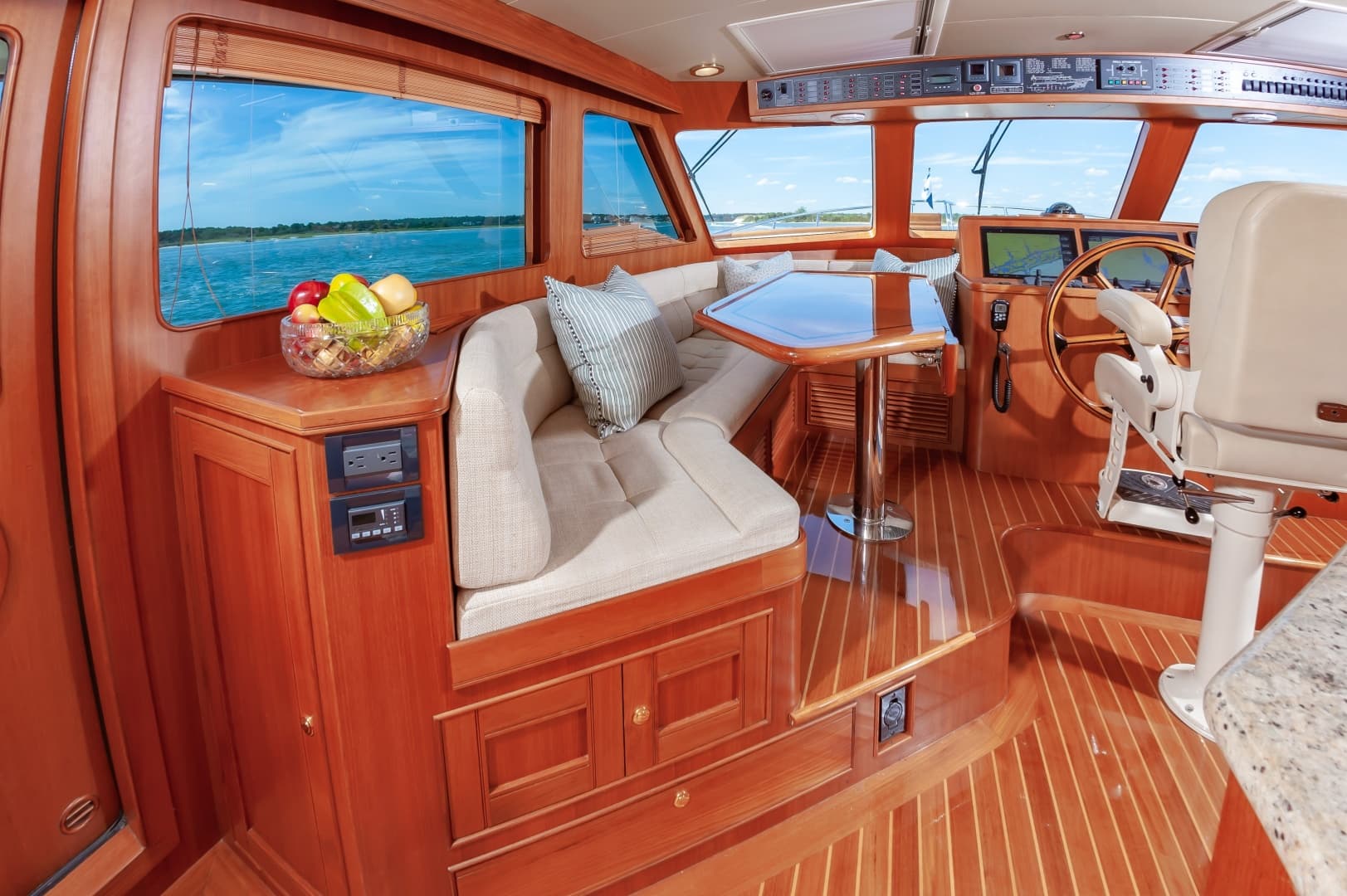 2015 Marlow Explorer 58E