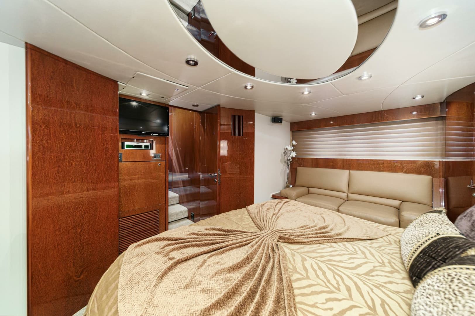 2005 Fairline Yachts 