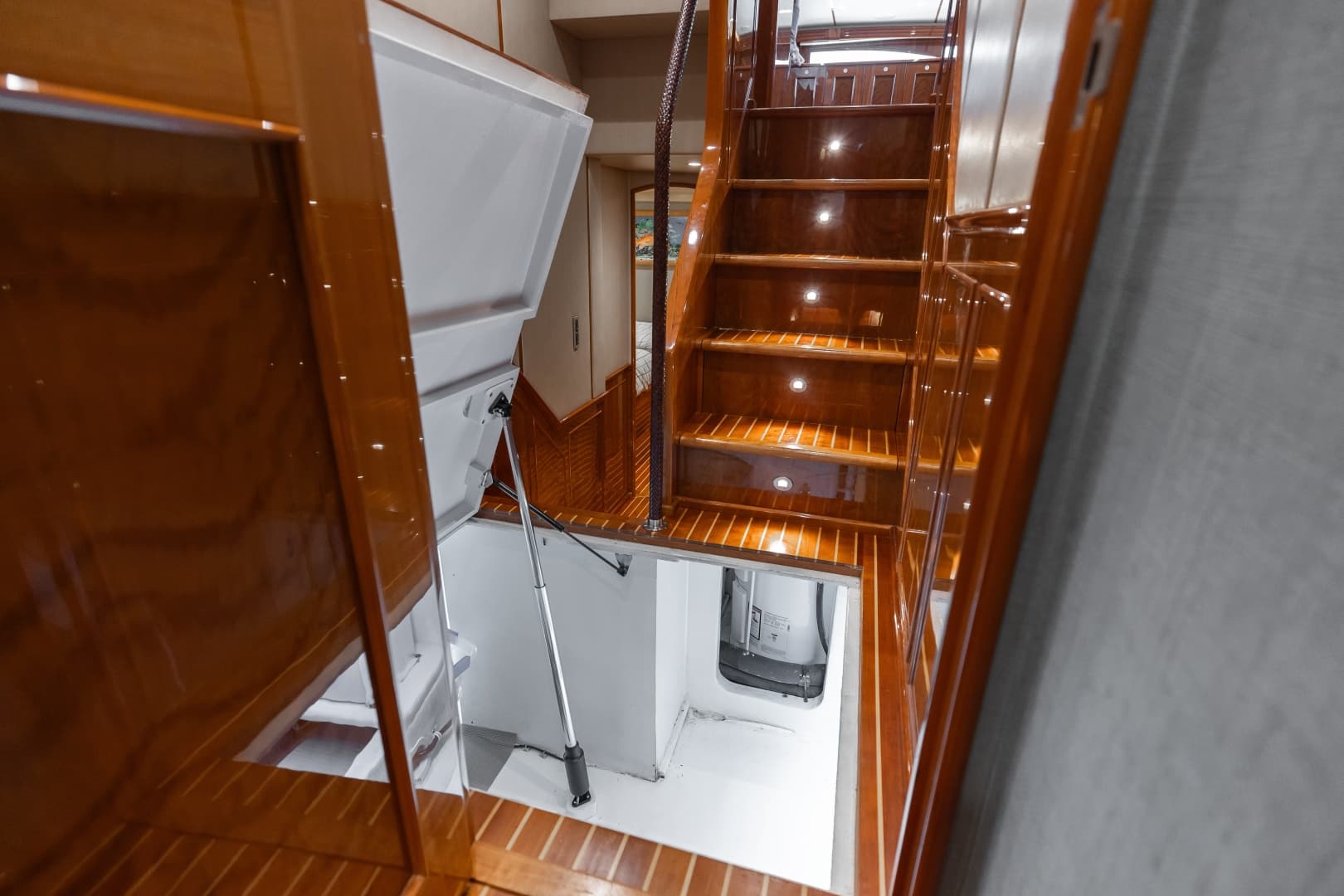 2016 Viking Skybridge