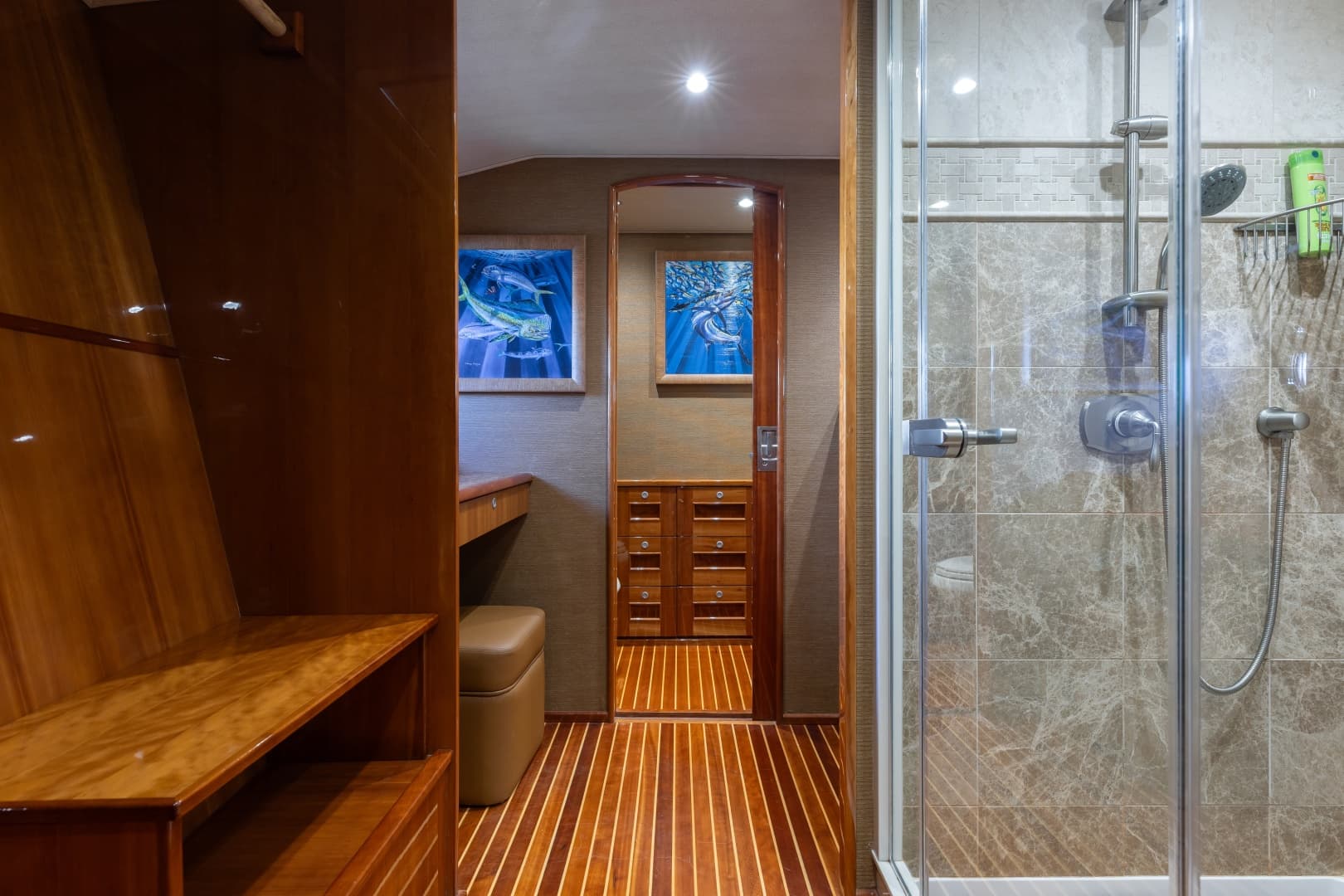 2016 Viking Skybridge