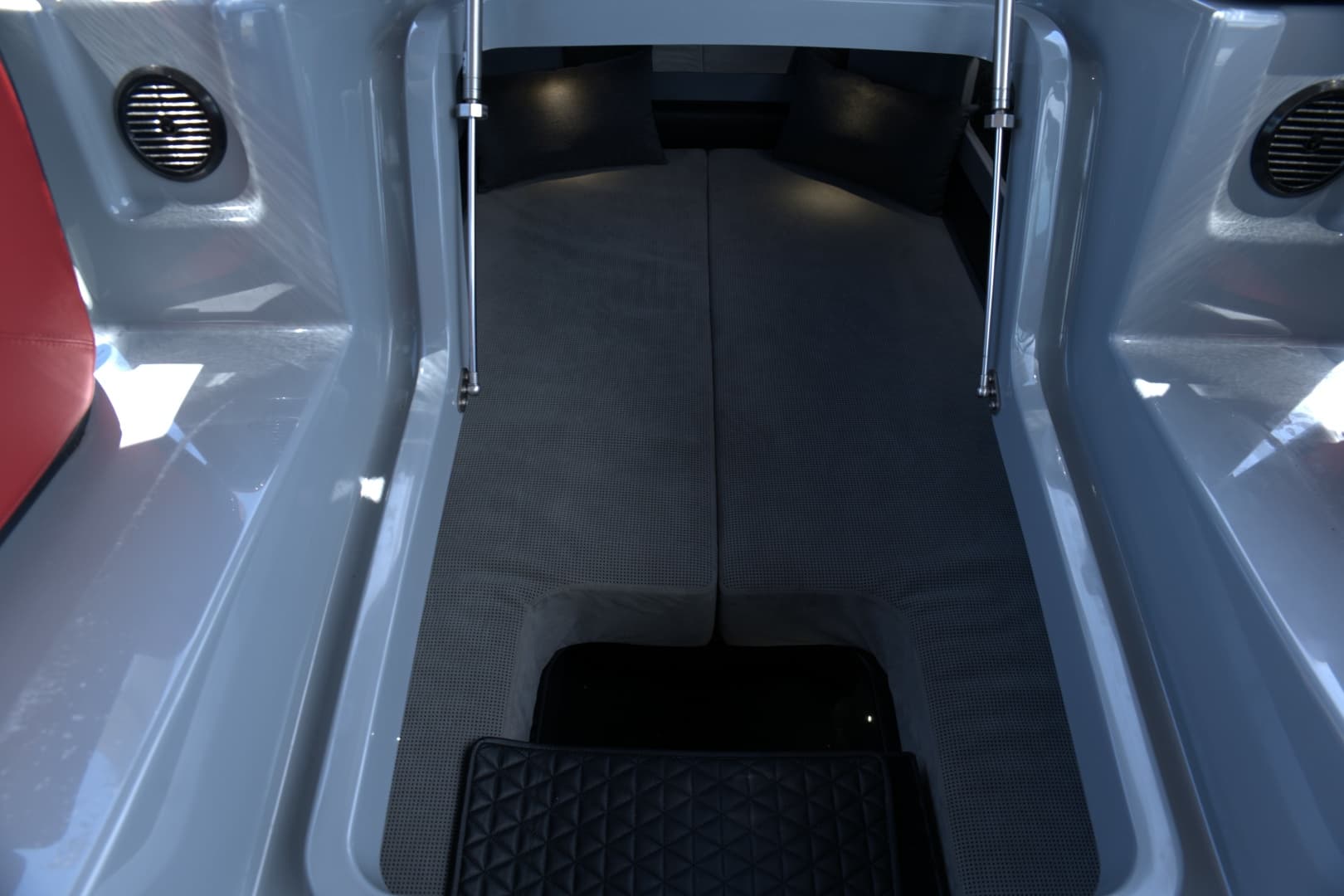 2023 Axopar 28 Brabus Shadow 500