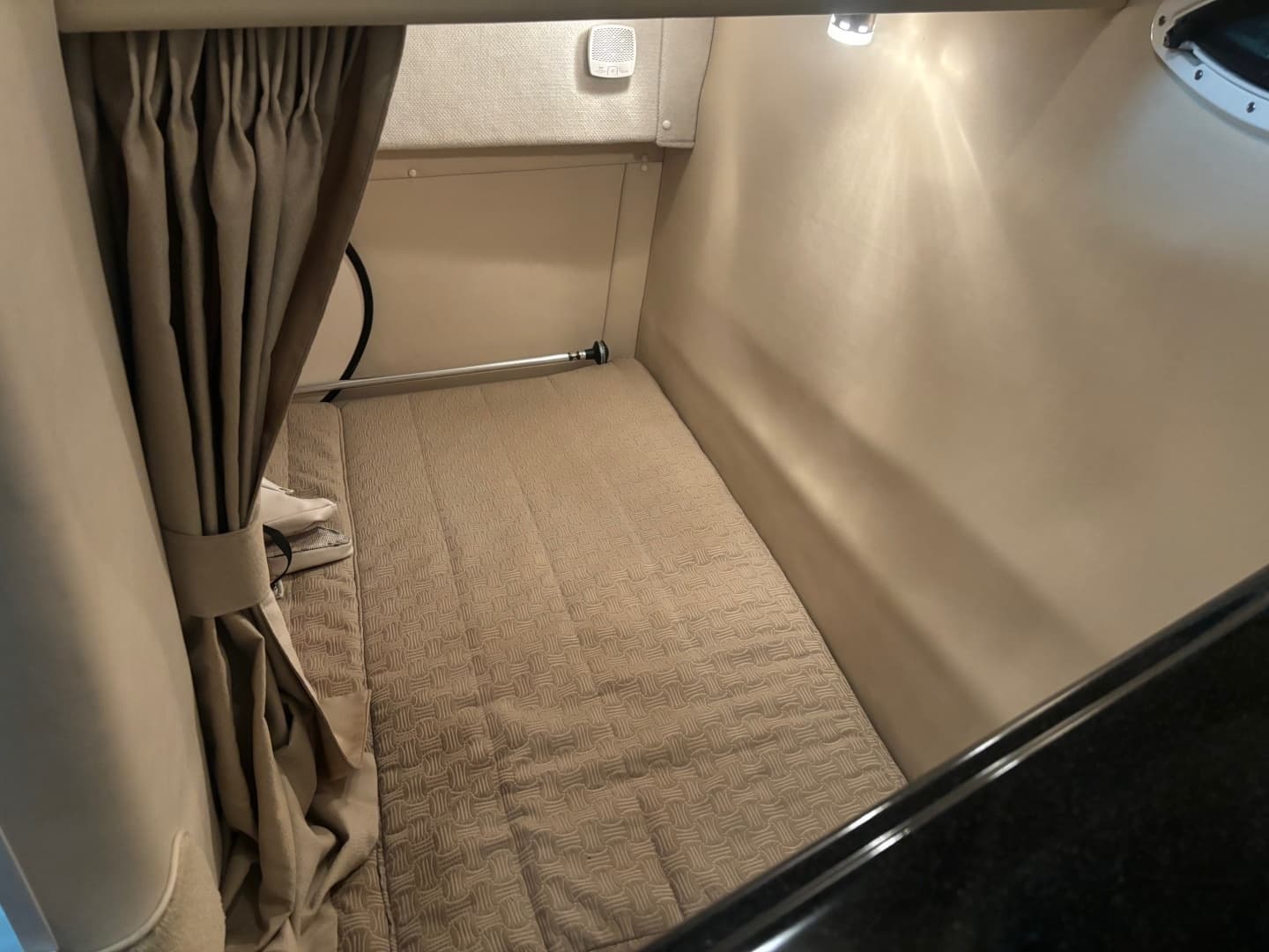 2008 Monterey 250 Cruisers