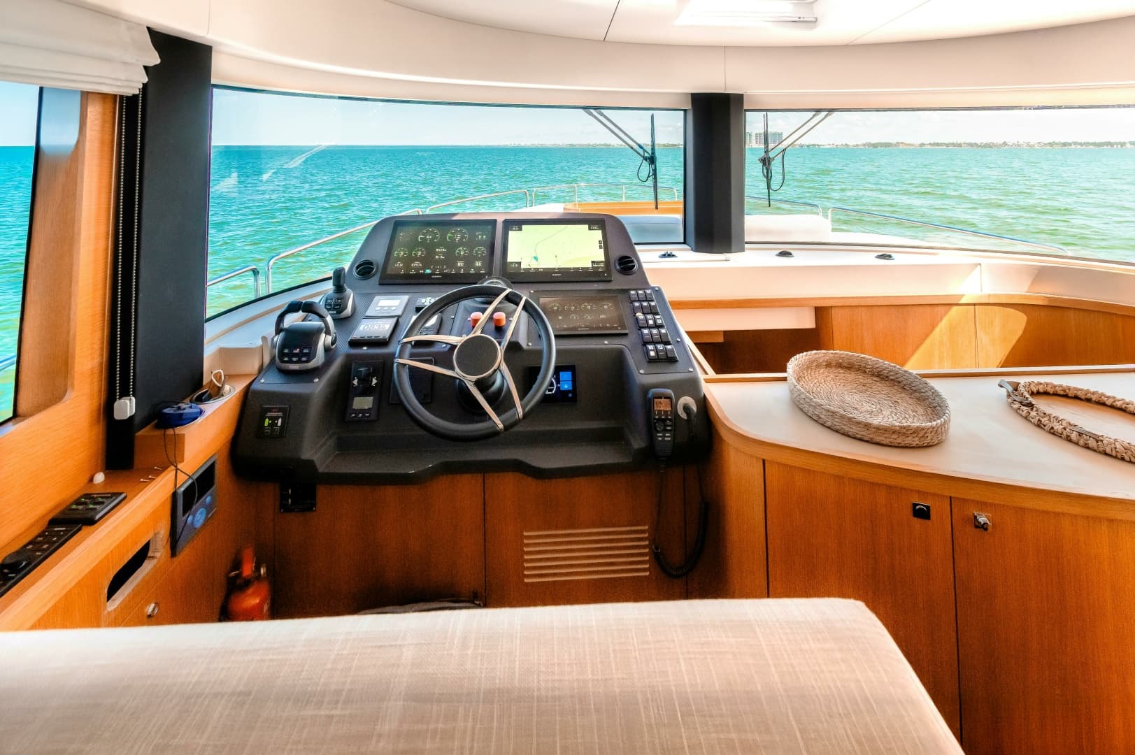 2023 Sirena Yachts 