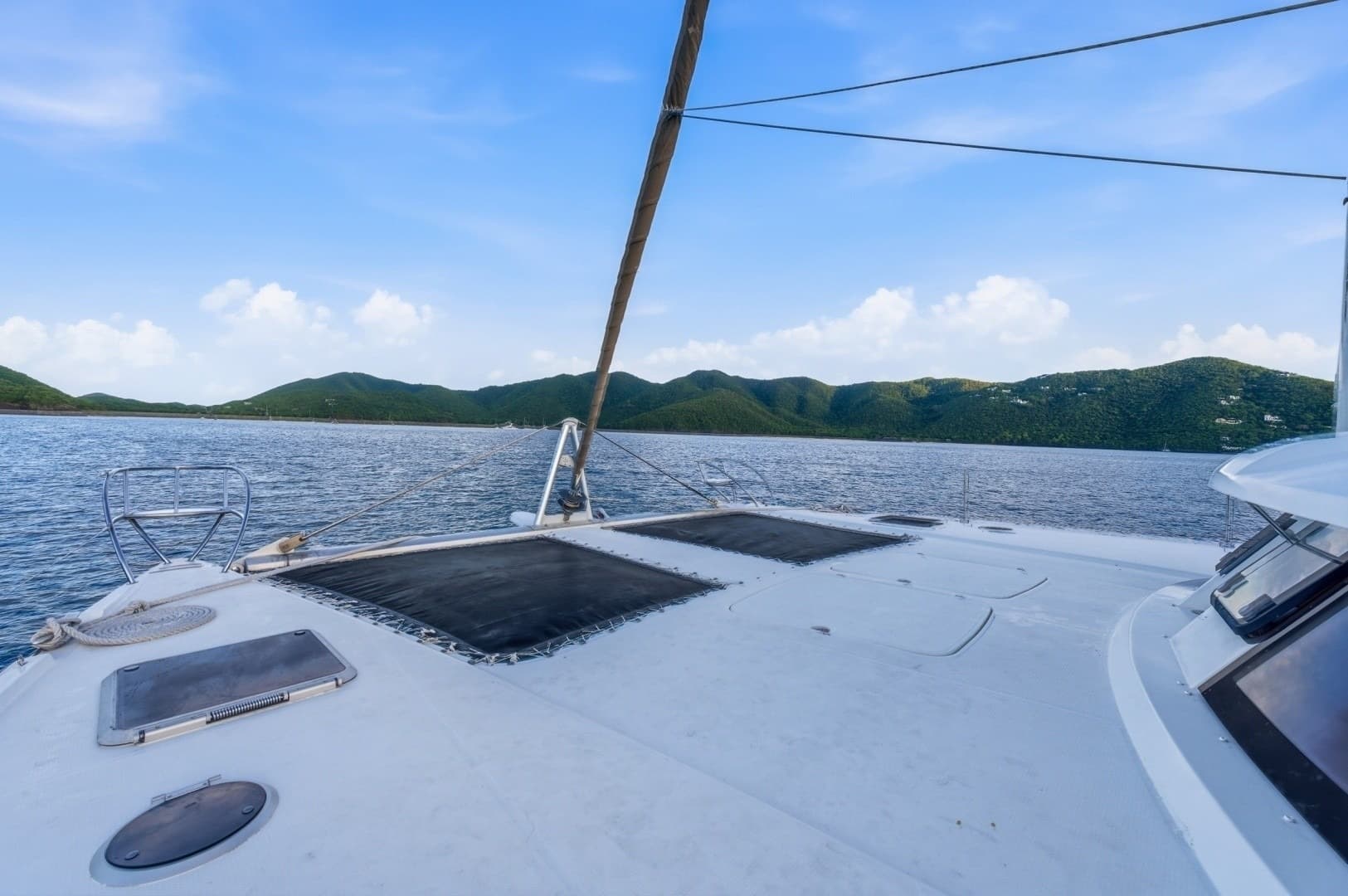 2013 Fountaine Pajot Sanya 57