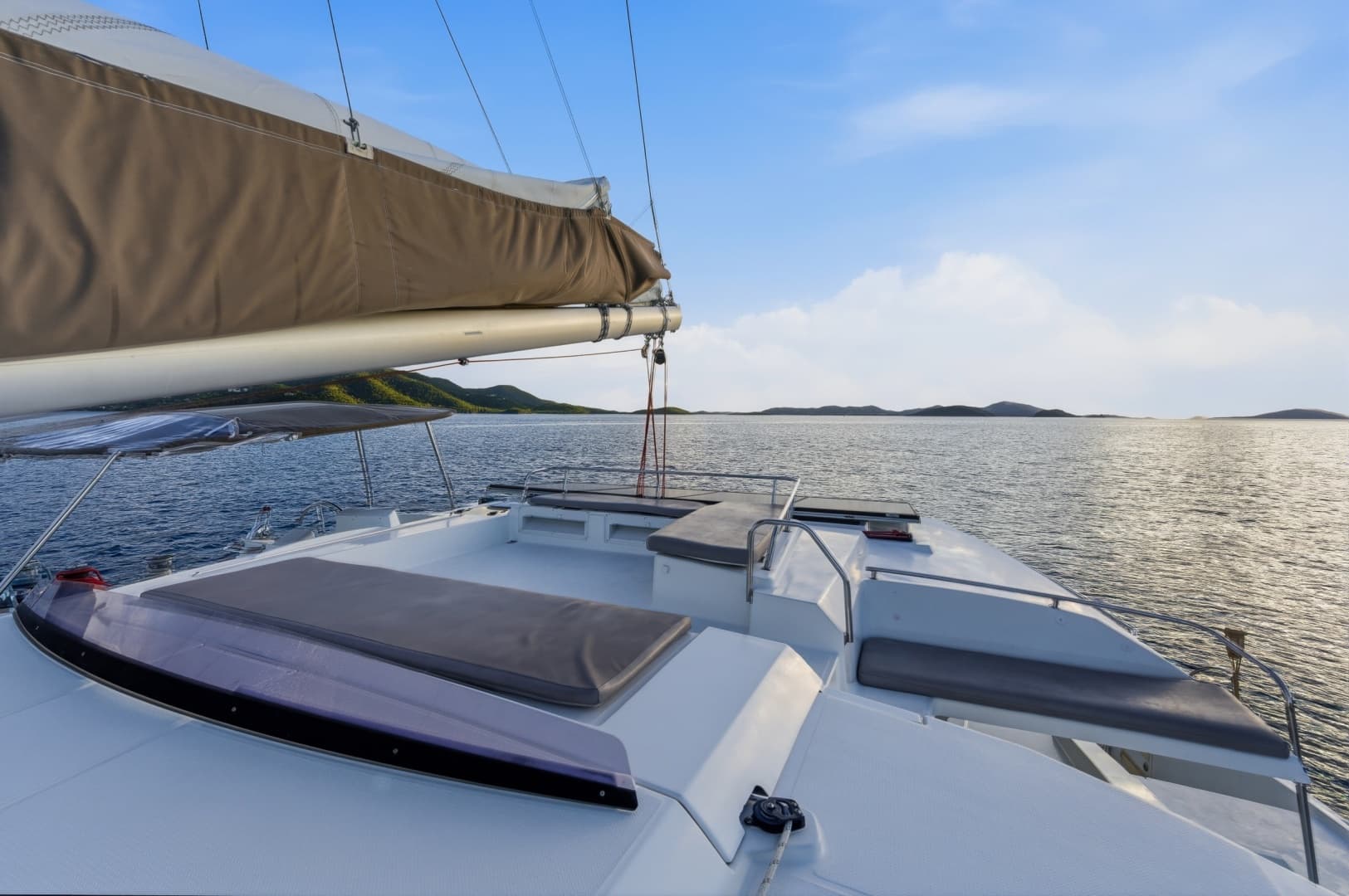 2013 Fountaine Pajot Sanya 57