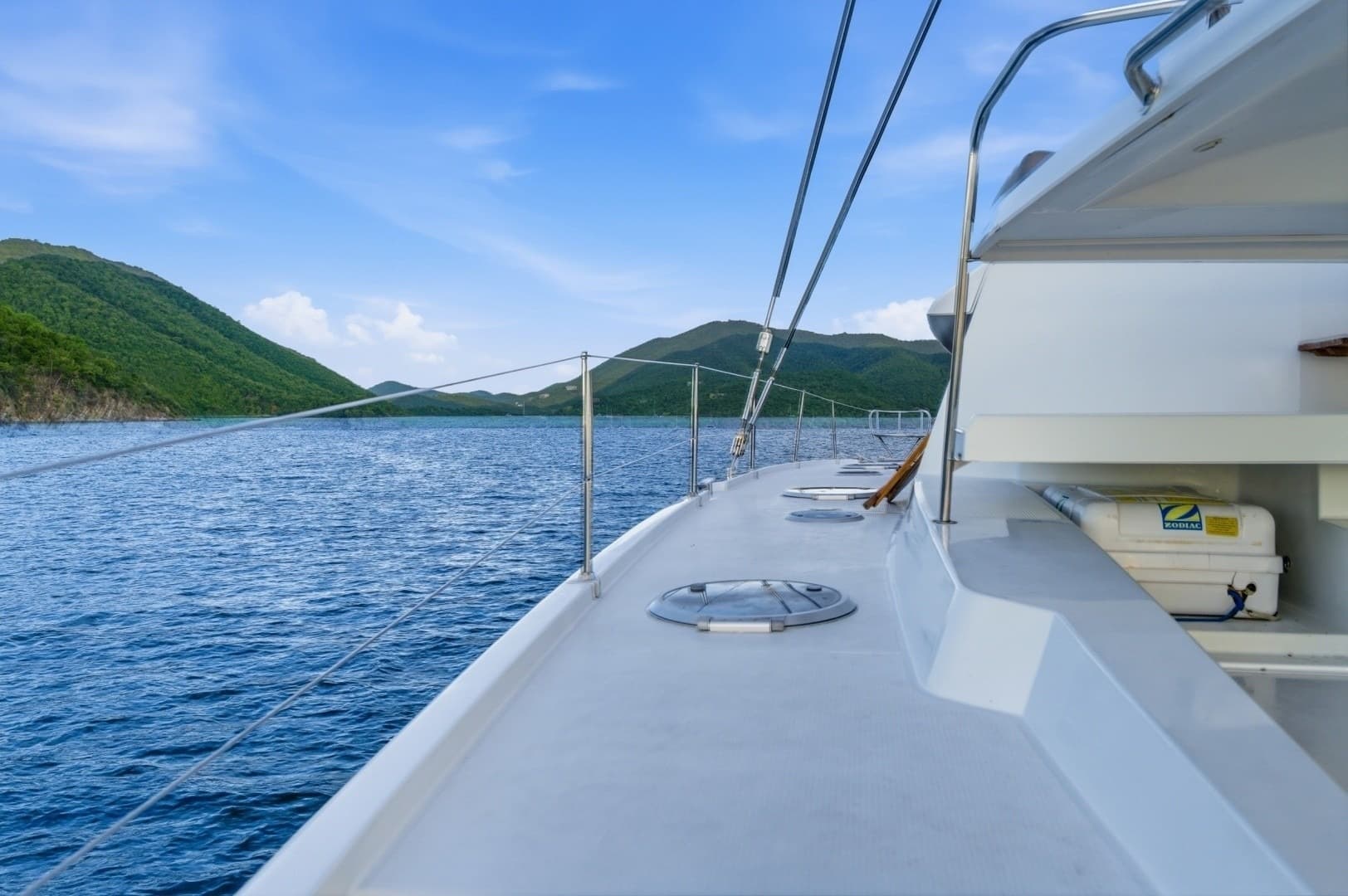 2013 Fountaine Pajot Sanya 57