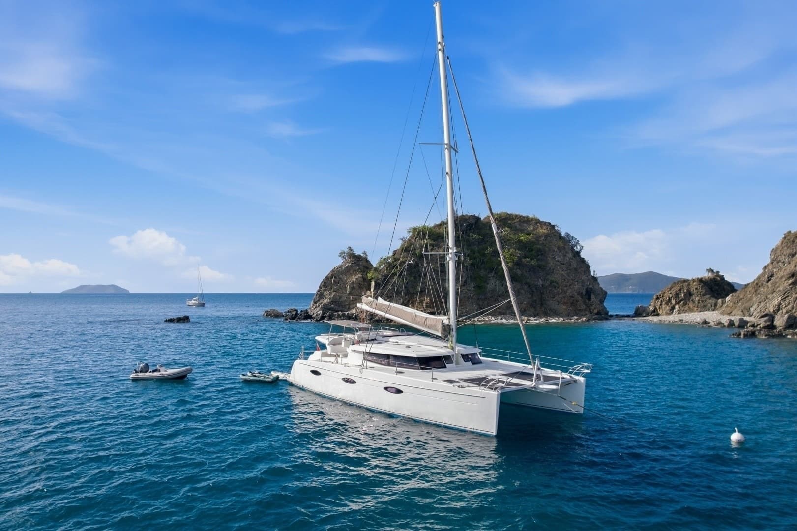 2013 Fountaine Pajot Sanya 57