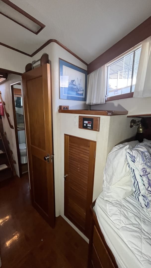 V Berth 4