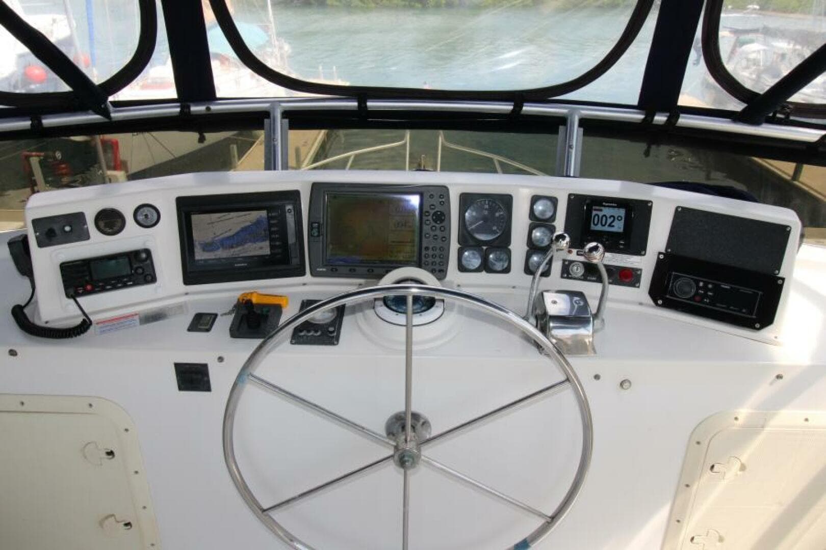 2000 Ricker 42 Classic