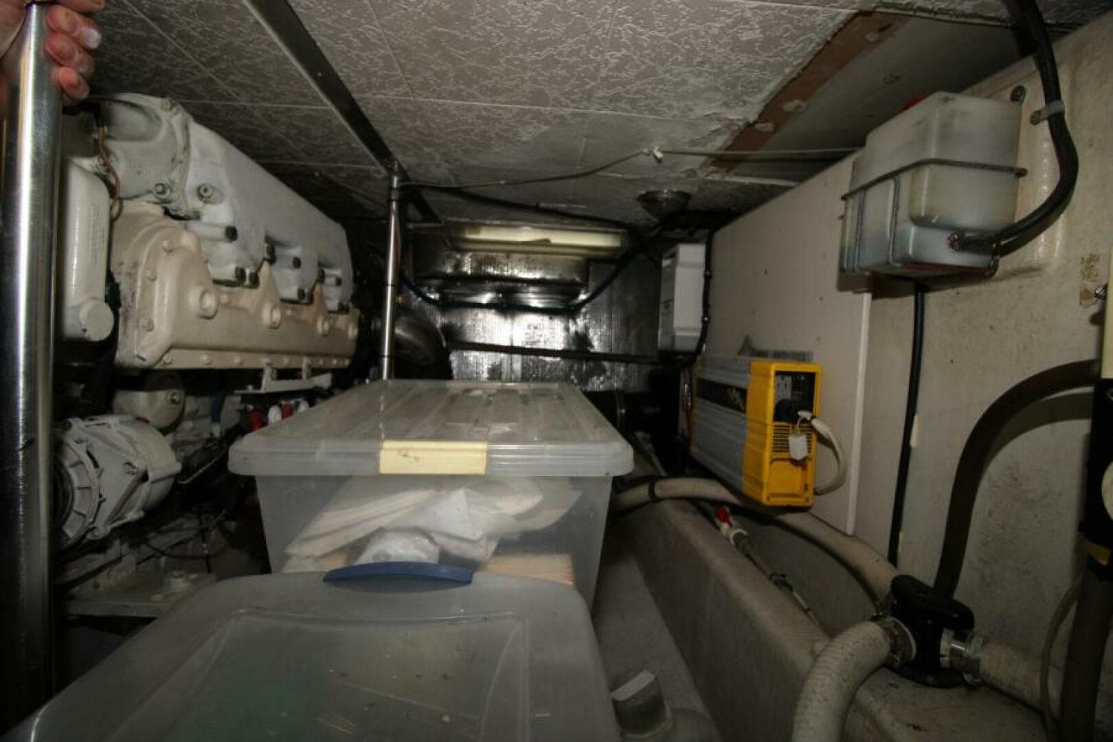 2000 Ricker 42 Classic