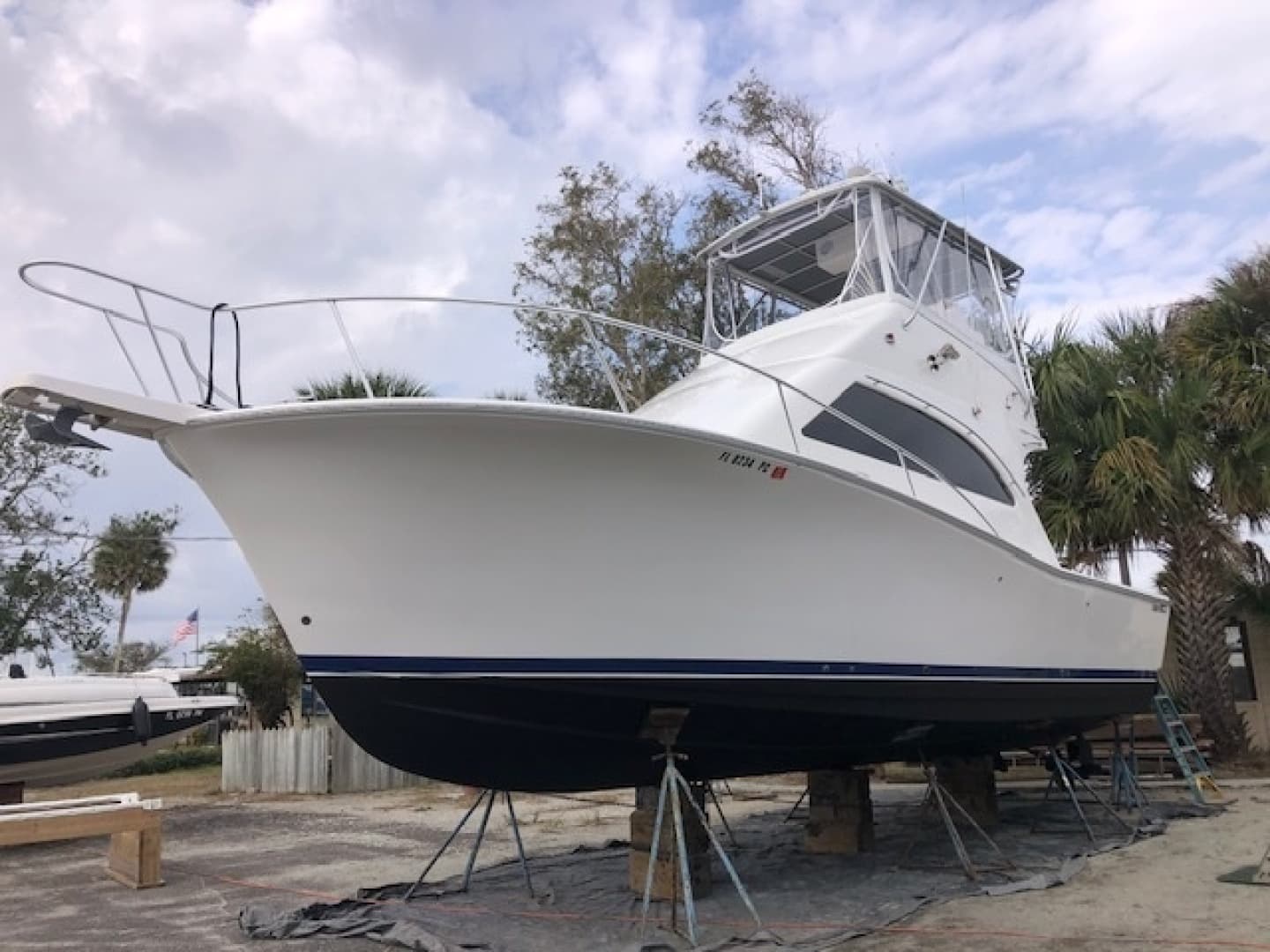34' Luhrs Haulout
