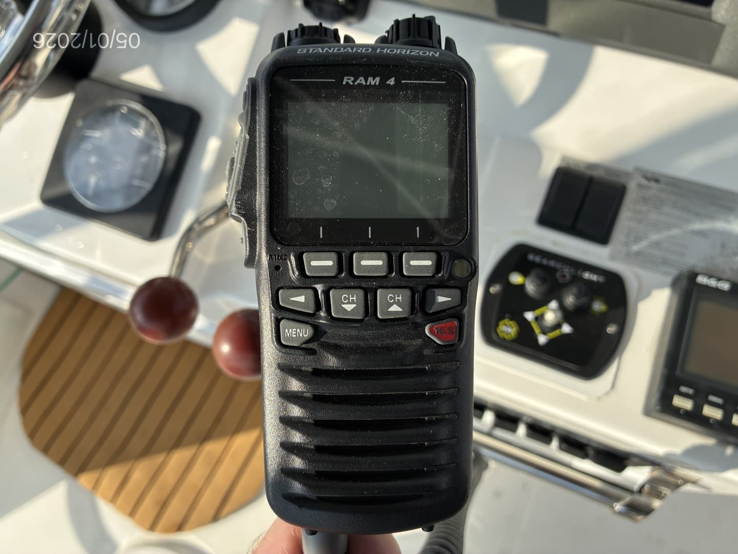 34' Luhrs VHF Radio