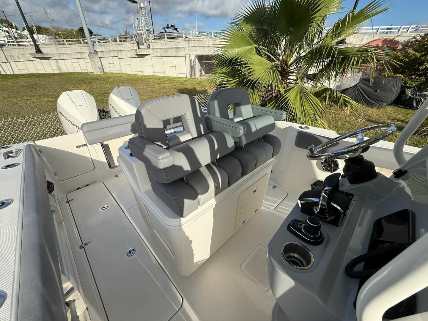 2023 Boston Whaler 