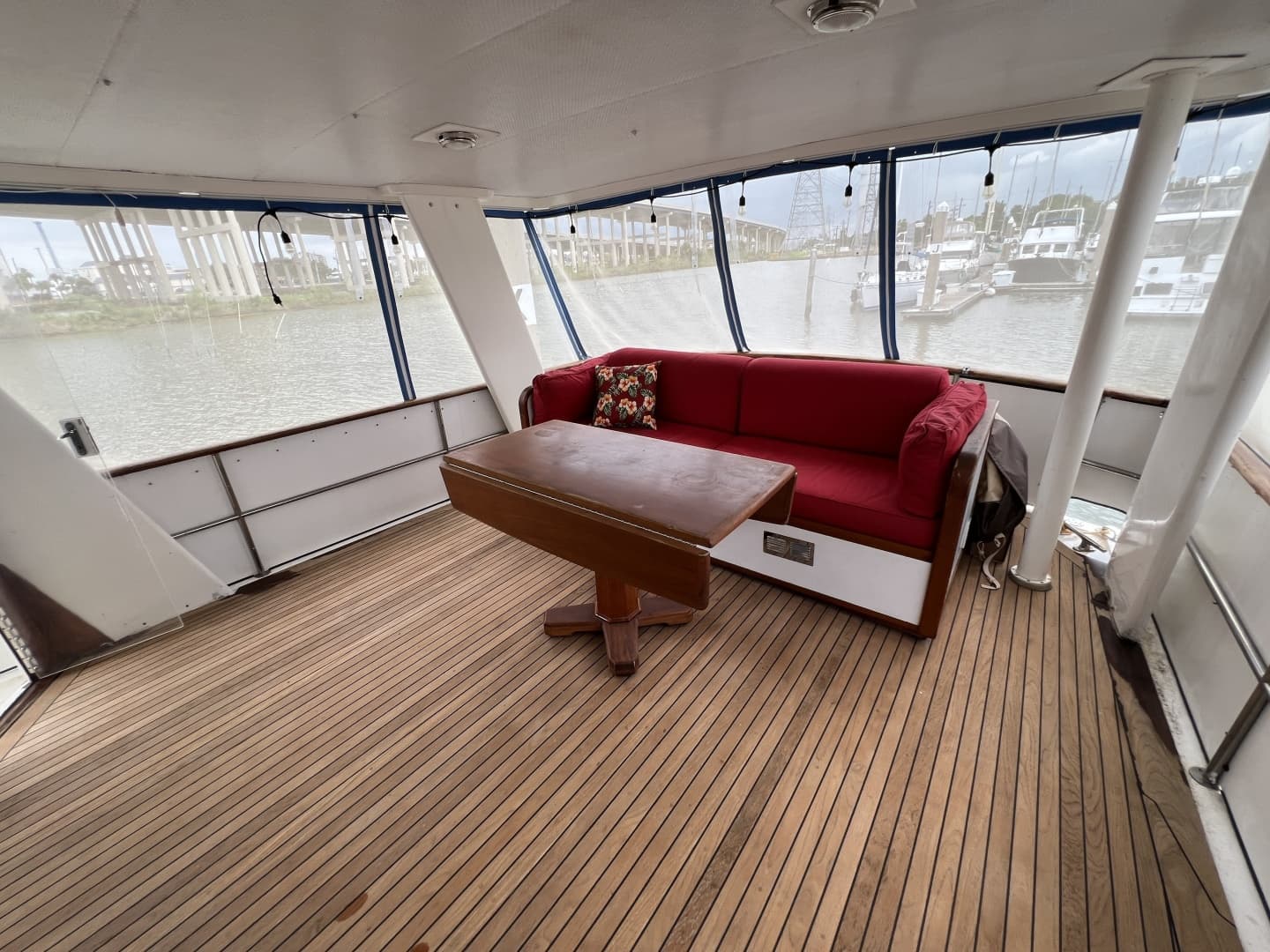 1982 Gulfstar 48 Aft Cabin