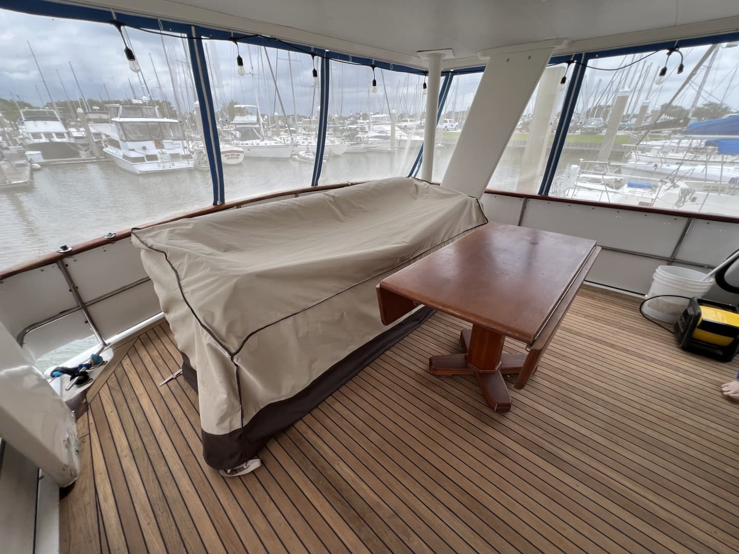1982 Gulfstar 48 Aft Cabin