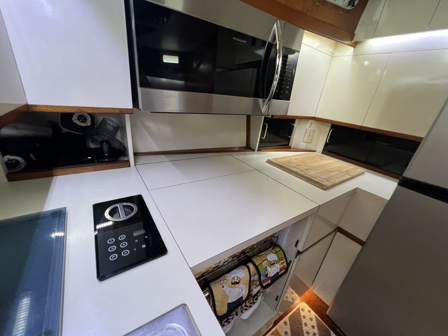 1982 Gulfstar 48 Aft Cabin